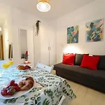 Monisimo Apartamento En Centro Historico De Malaga Con Parking